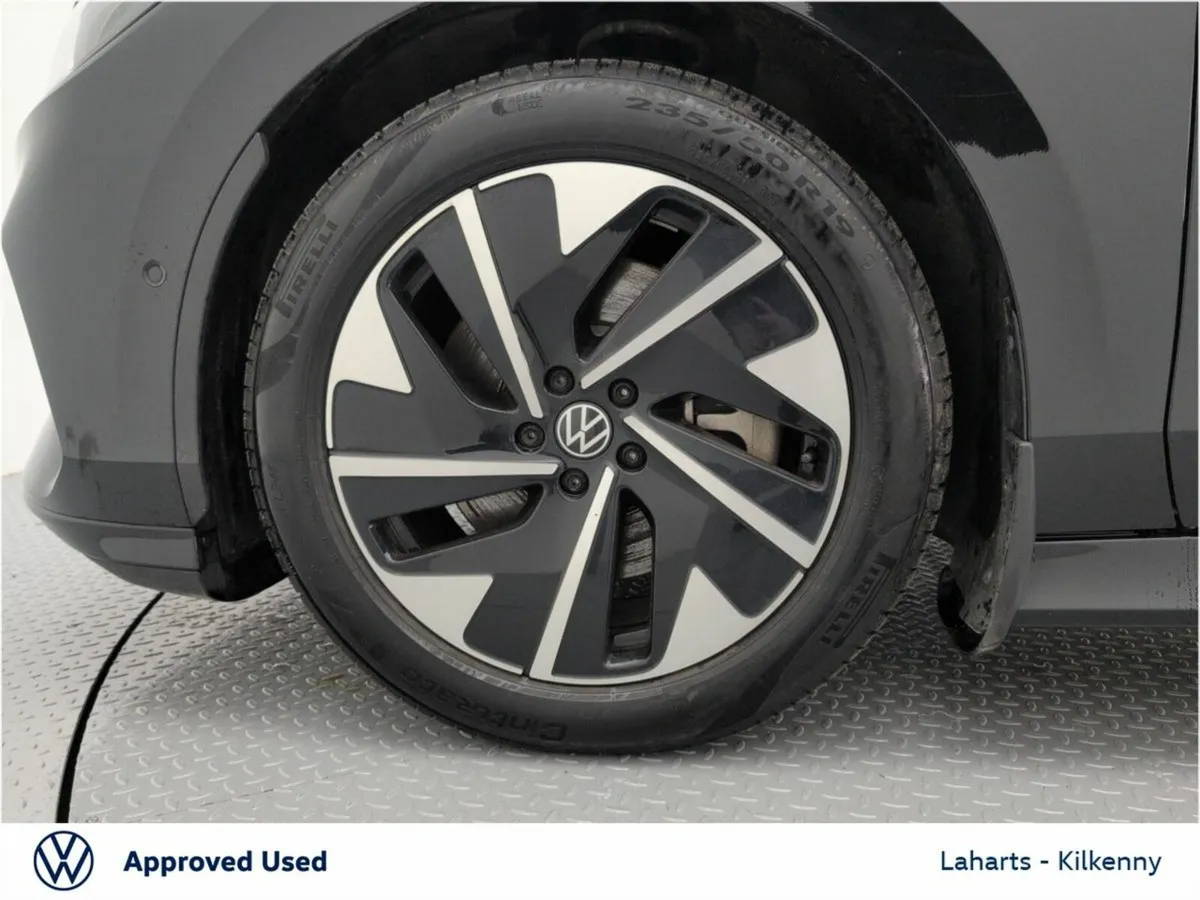Volkswagen ID.7 Hatchback, Electric, 2025, Black