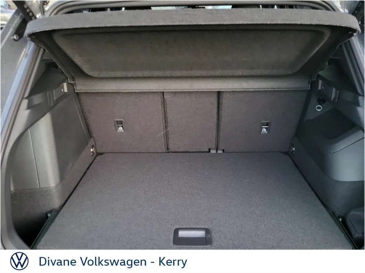 Volkswagen Tiguan SUV, Petrol Plug-in Hybrid, 2027, Grey