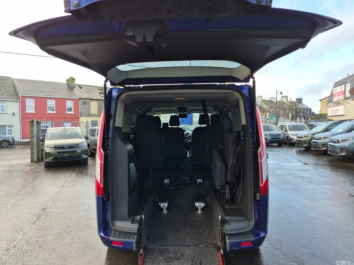 Ford Tourneo MPV, Diesel, 2018, Blue