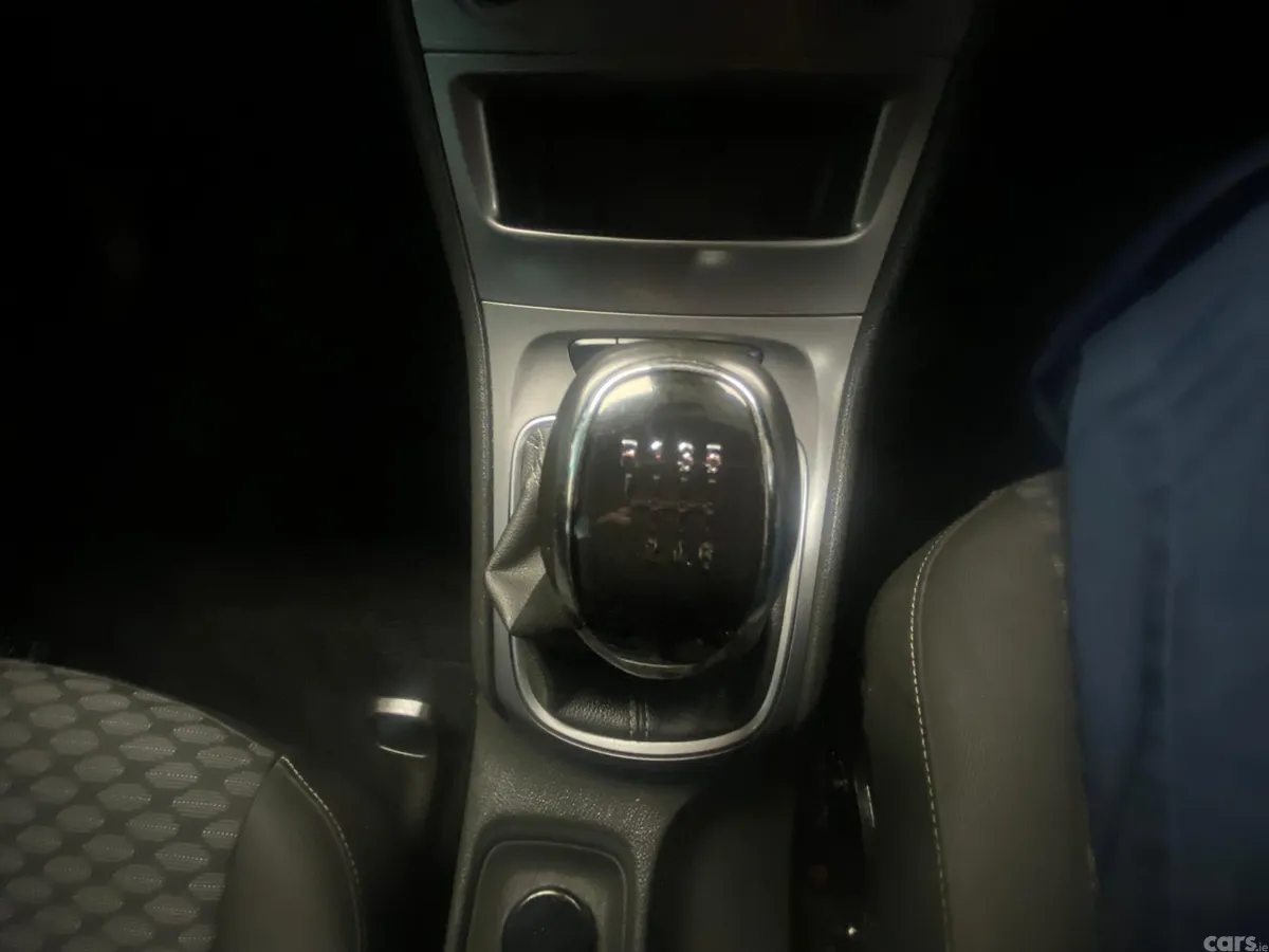Opel Astra Hatchback, Diesel, 2021, Black