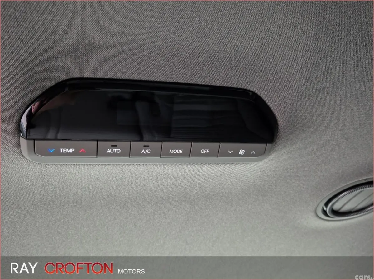 Kia EV9 SUV, Electric, 2026, Silver