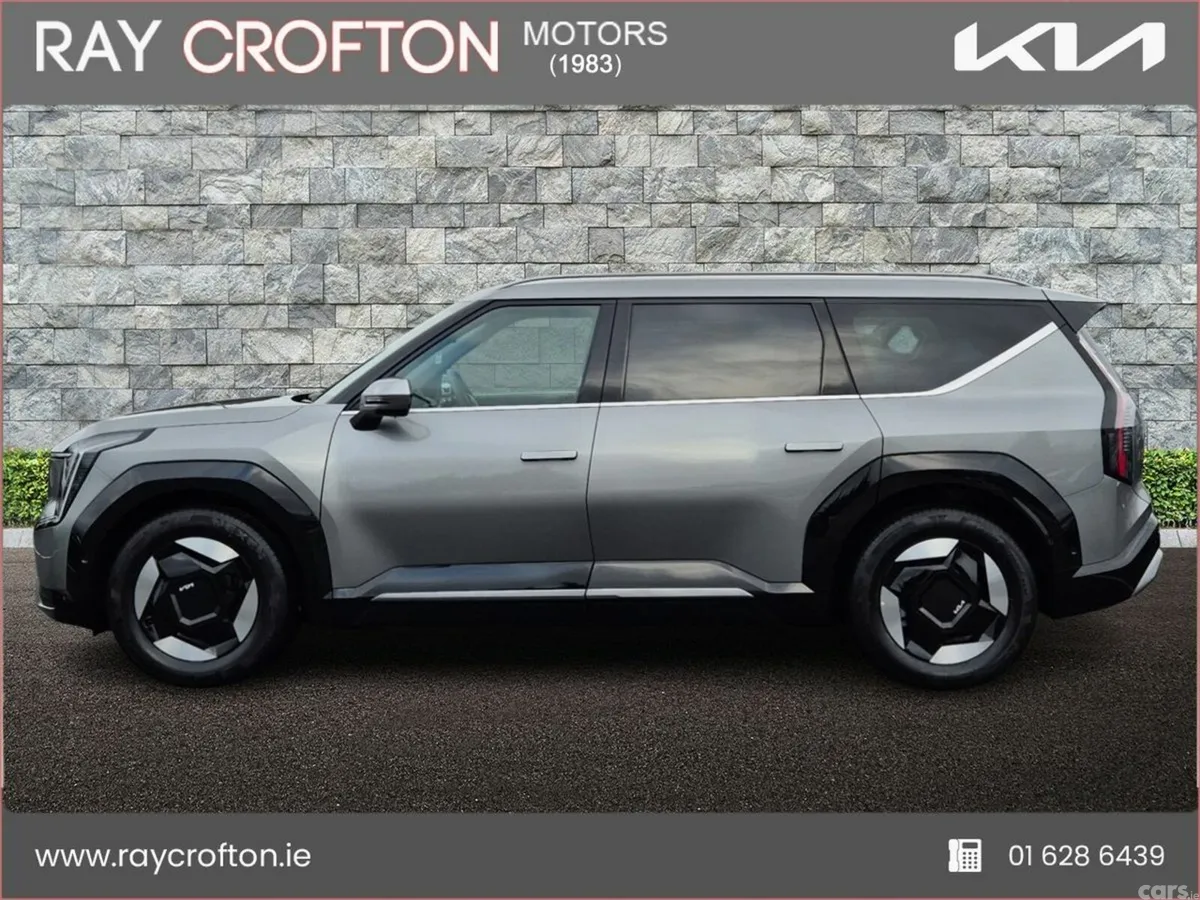 Kia EV9 SUV, Electric, 2026, Silver
