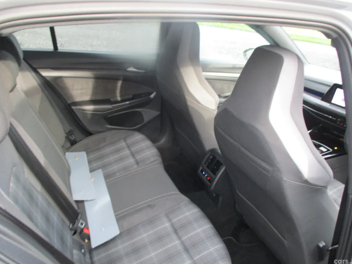 Volkswagen Golf Hatchback, Diesel, 2023, Grey