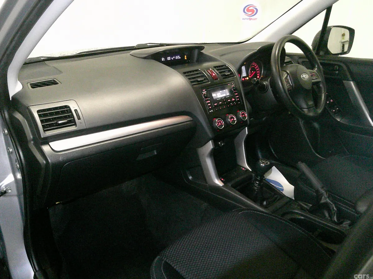 Subaru Forester SUV, Diesel, 2015, Silver