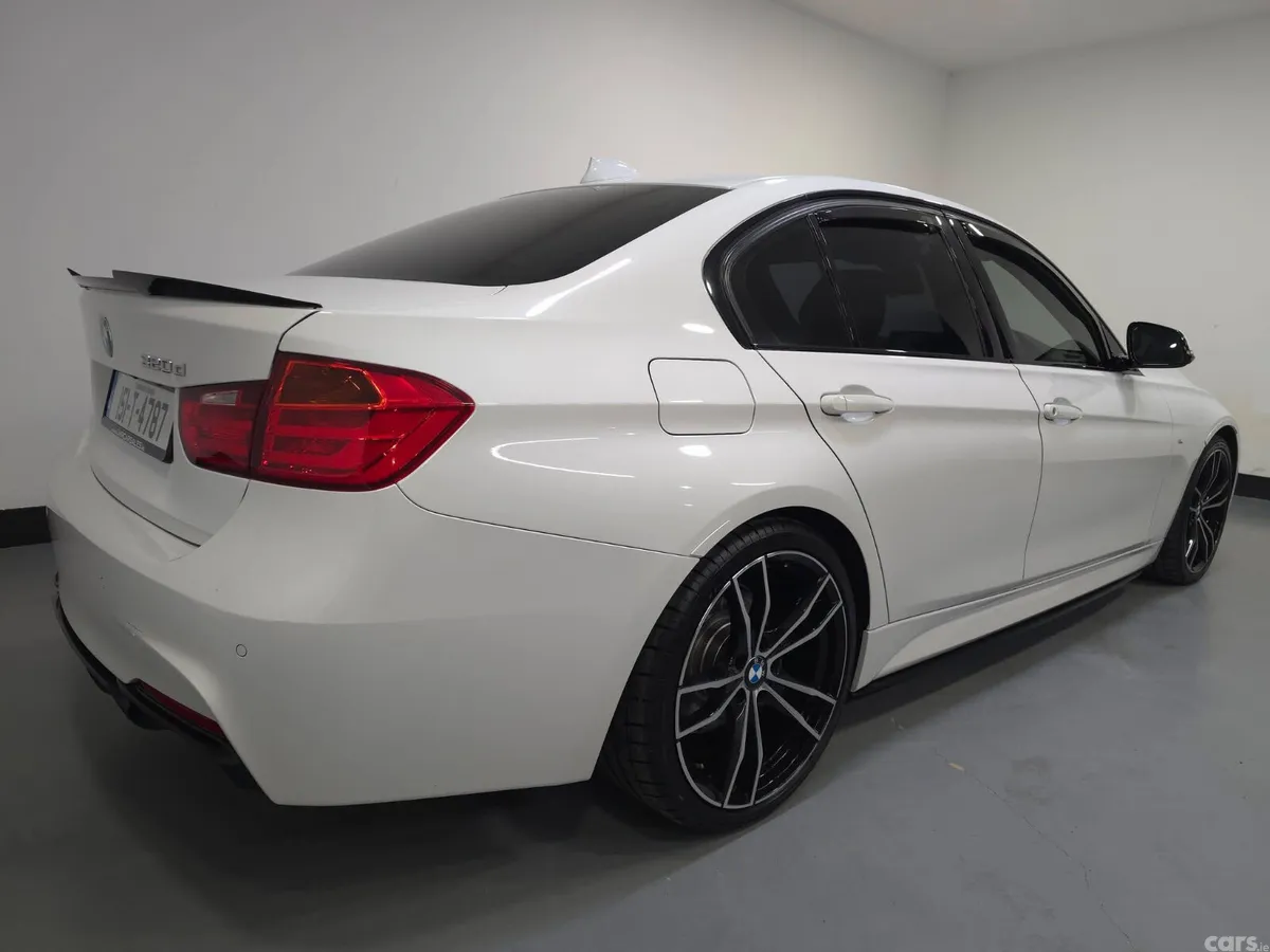 BMW 3-Series Hatchback, Diesel, 2015, White