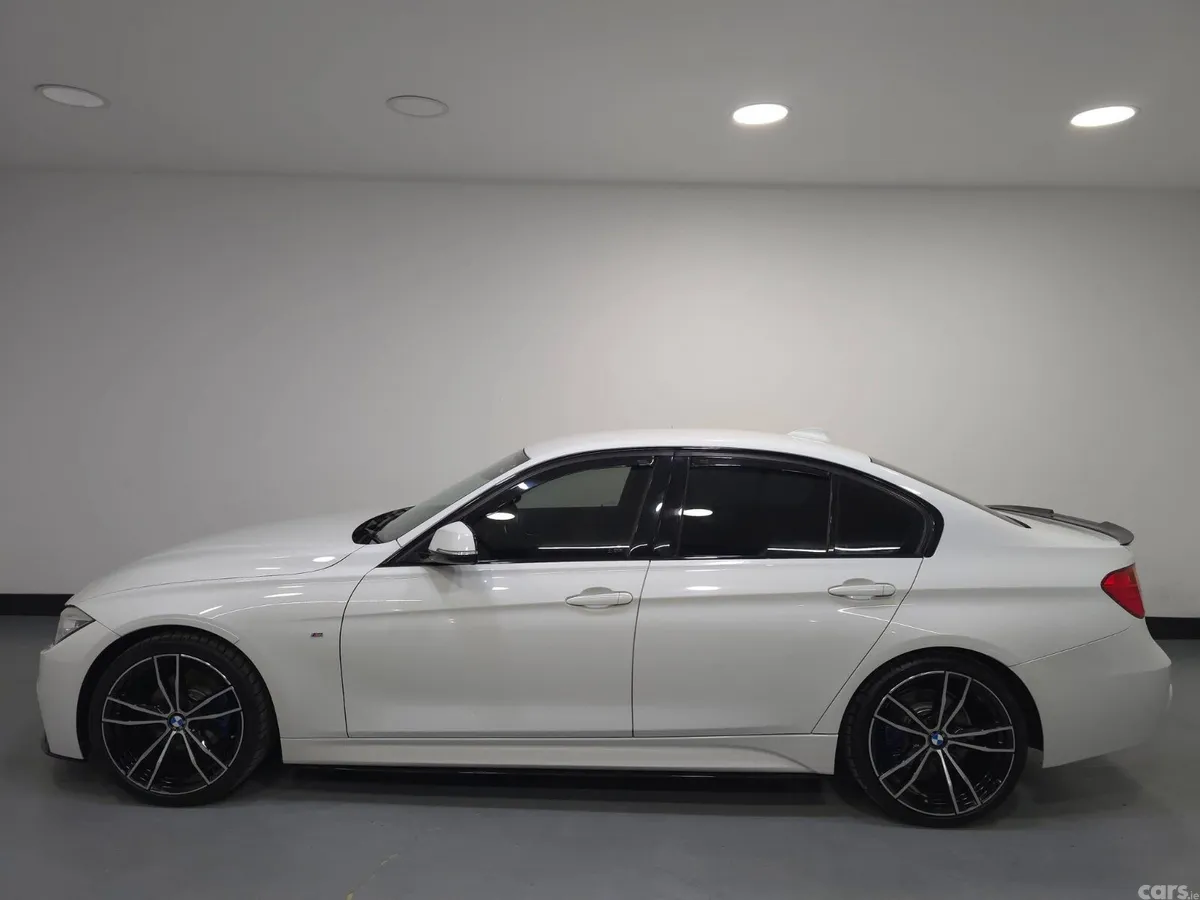 BMW 3-Series Hatchback, Diesel, 2015, White
