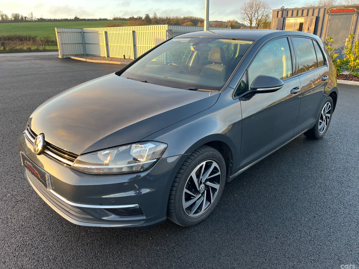 Volkswagen Golf Hatchback, Diesel, 2019, Grey