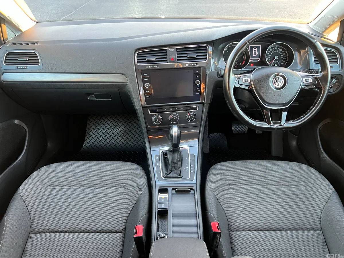 Volkswagen Golf Hatchback, Diesel, 2019, Grey
