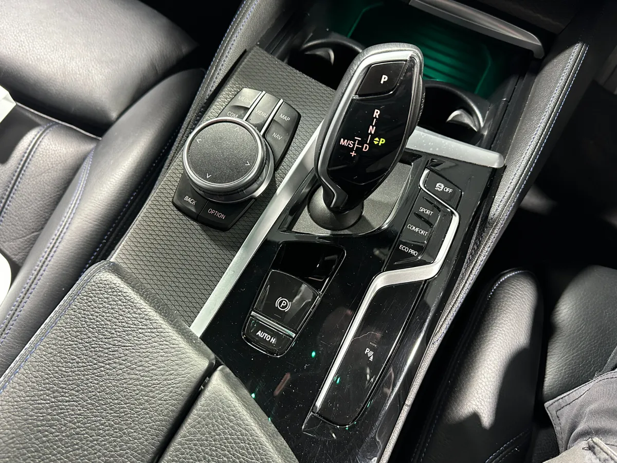 BMW 5-Series Estate, Diesel, 2021, Black