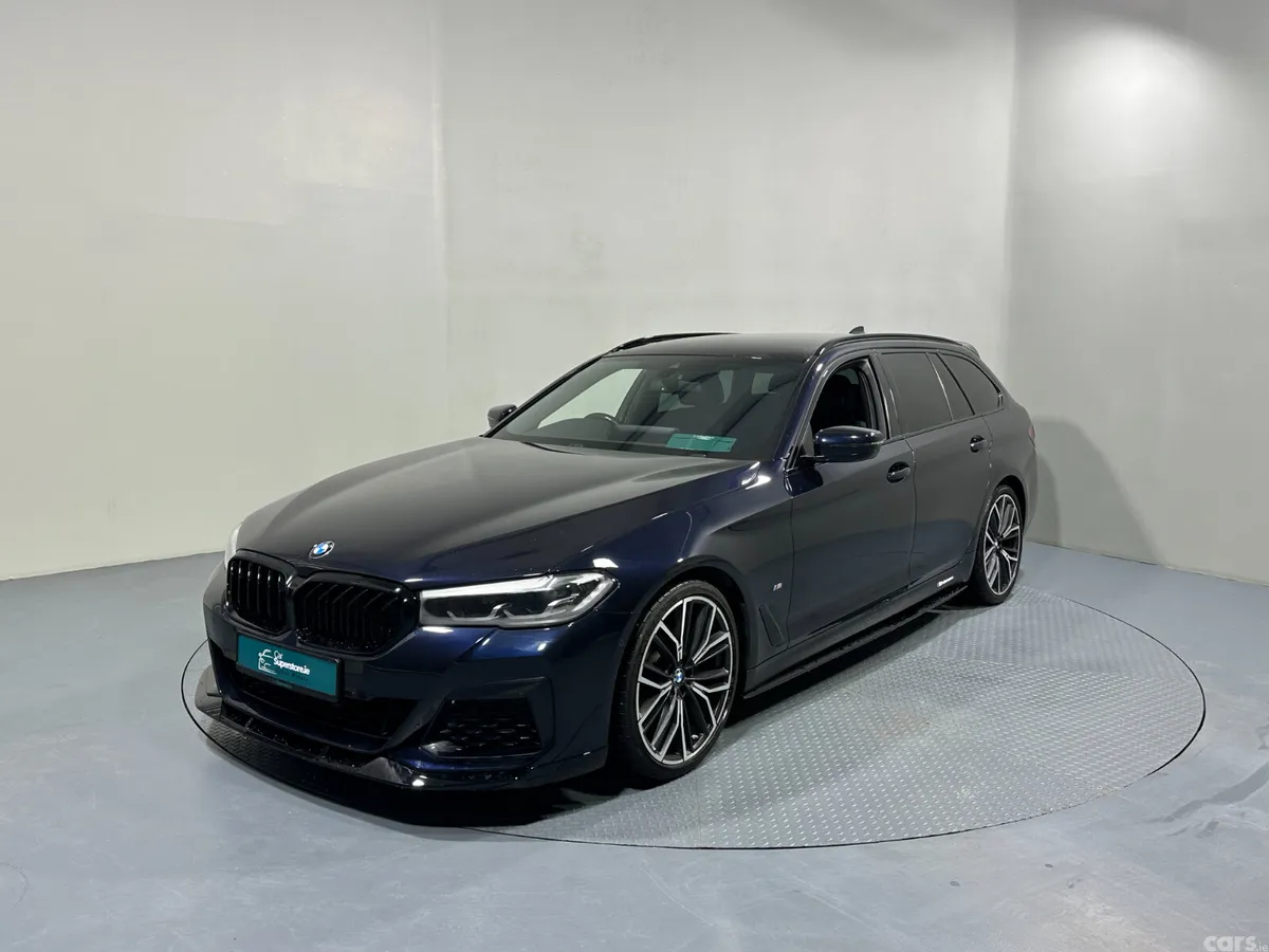 BMW 5-Series Estate, Diesel, 2021, Black