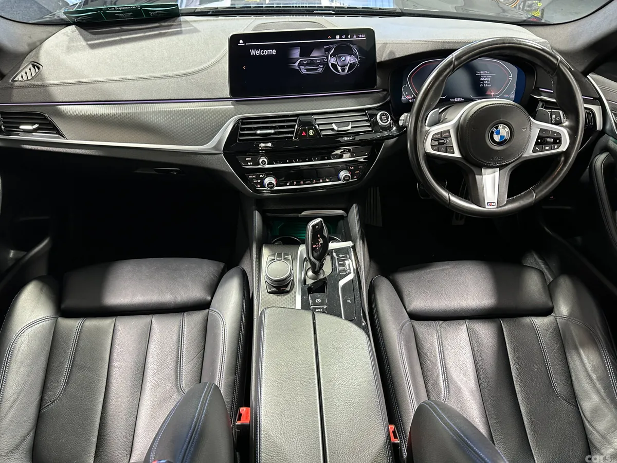 BMW 5-Series Estate, Diesel, 2021, Black