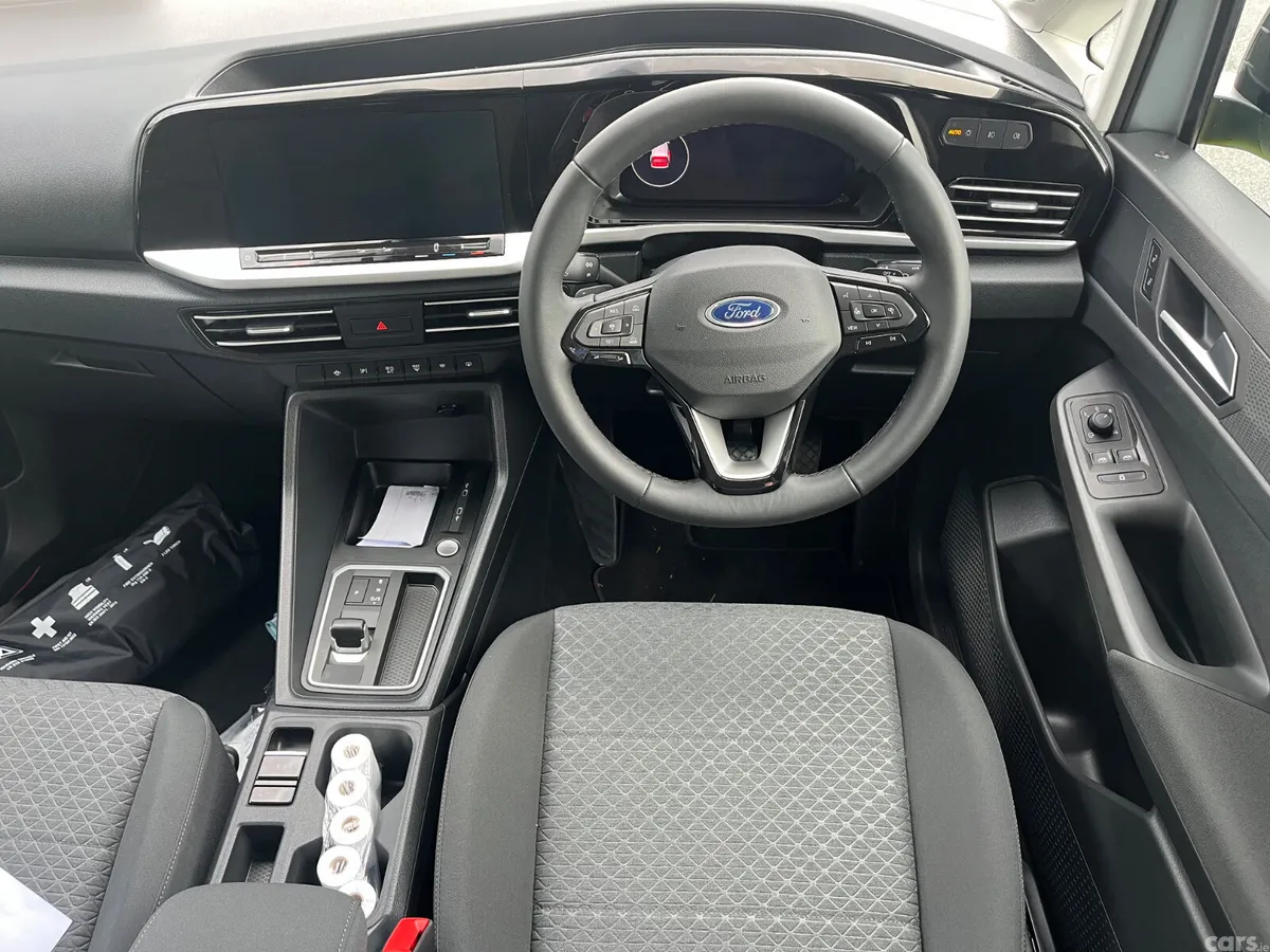 Ford Tourneo Connect MPV, Diesel, 2026, Silver