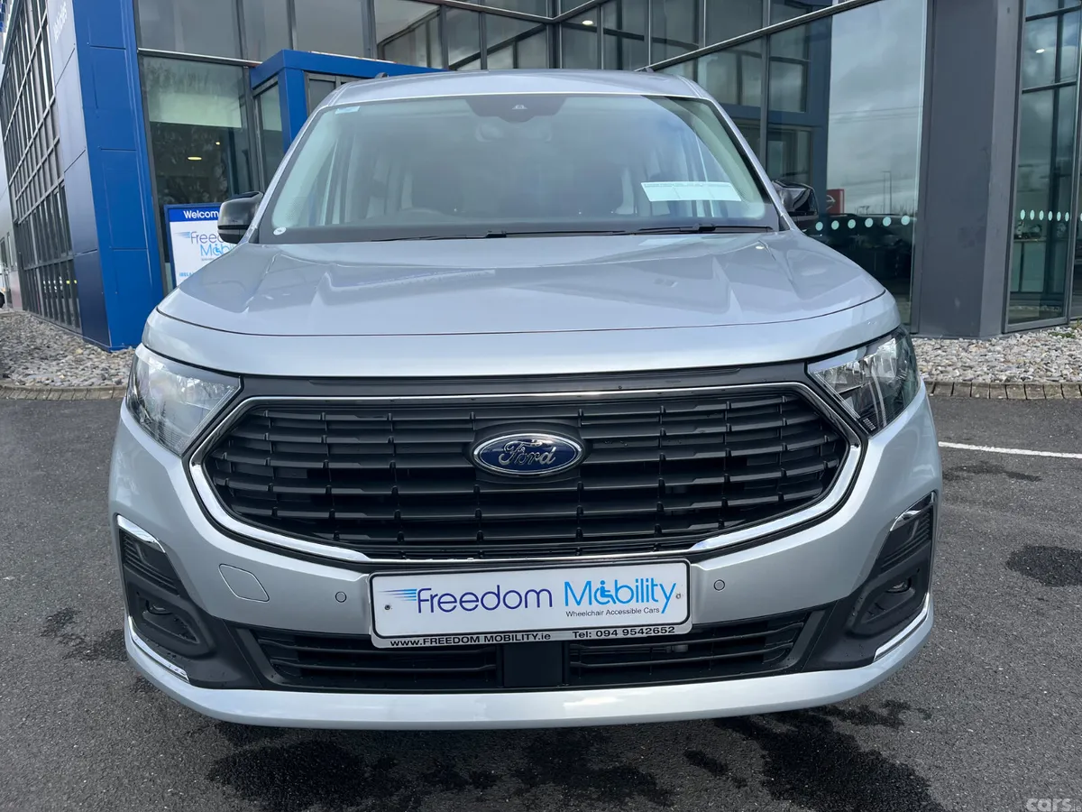 Ford Tourneo Connect MPV, Diesel, 2026, Silver
