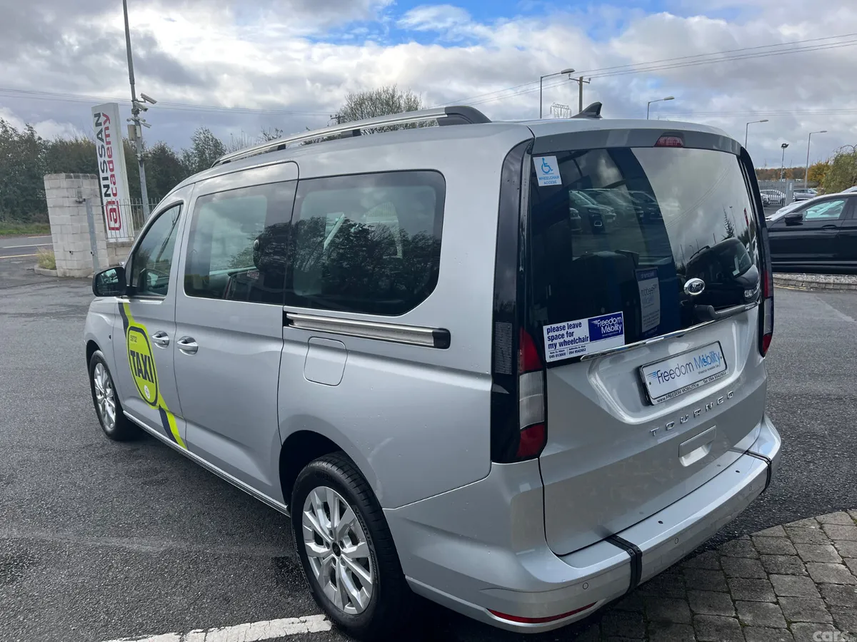 Ford Tourneo Connect MPV, Diesel, 2026, Silver