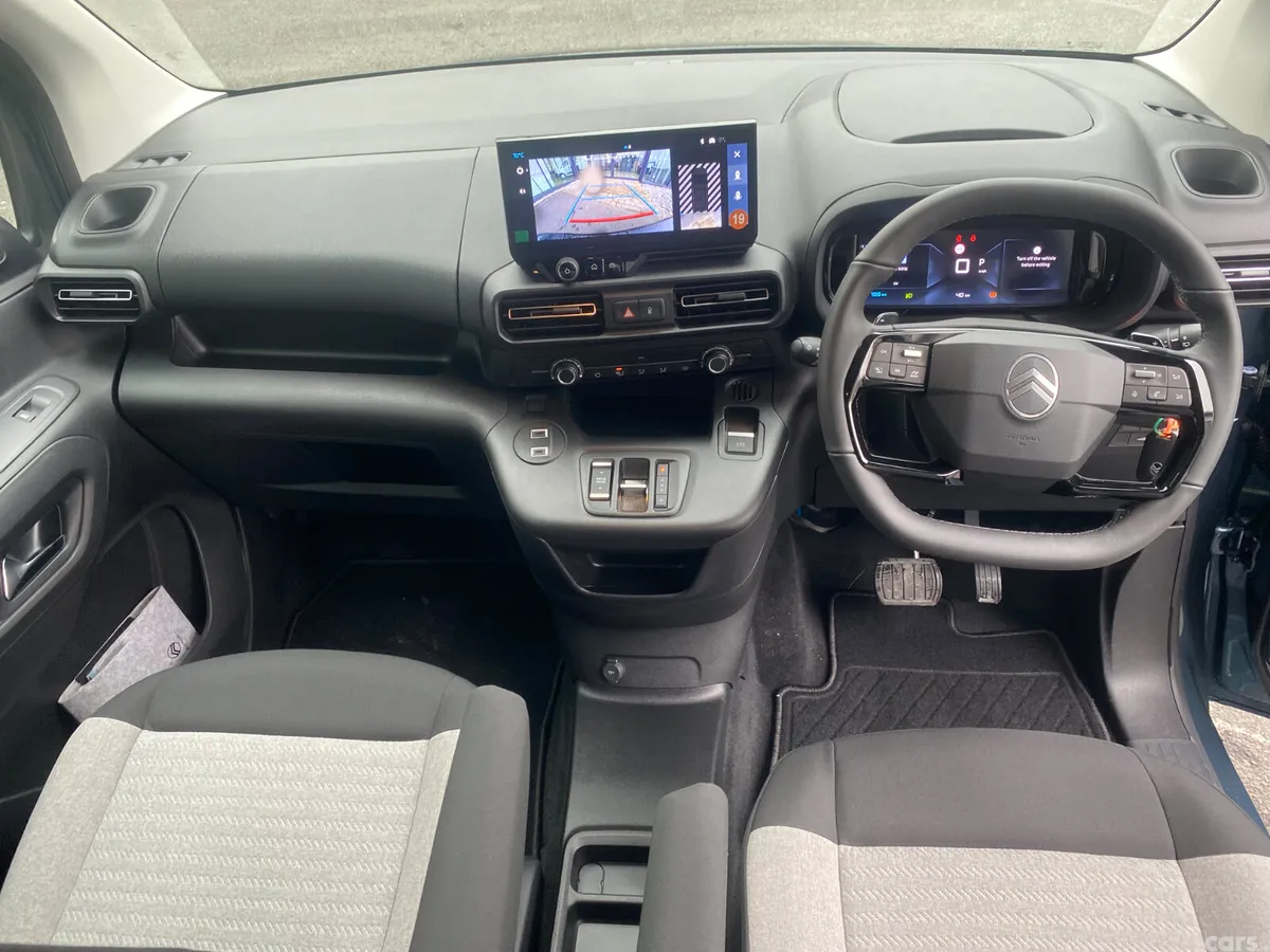 Citroen Berlingo Multispace MPV, Diesel, 2026, Blue