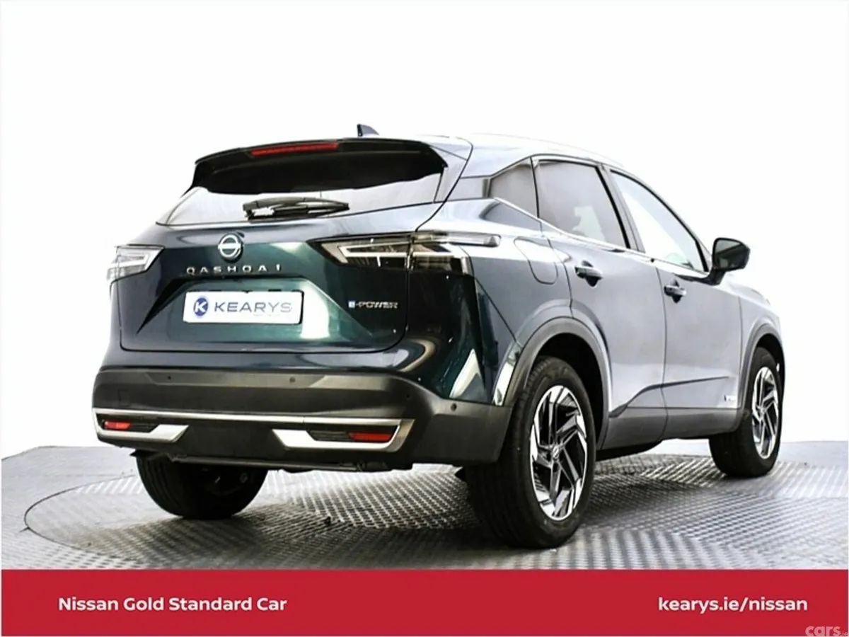 Nissan Qashqai SUV, Petrol Hybrid, 2027, Green