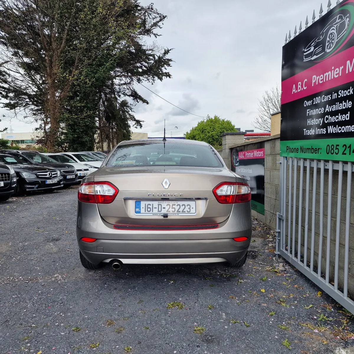 Renault Fluence Saloon, Diesel, 2016, Gold