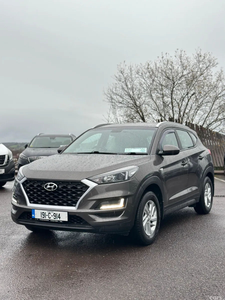 Hyundai Tucson SUV, Diesel, 2019, Brown