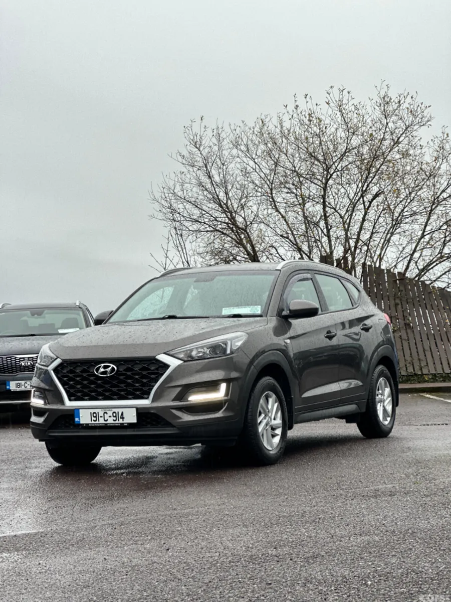 Hyundai Tucson SUV, Diesel, 2019, Brown