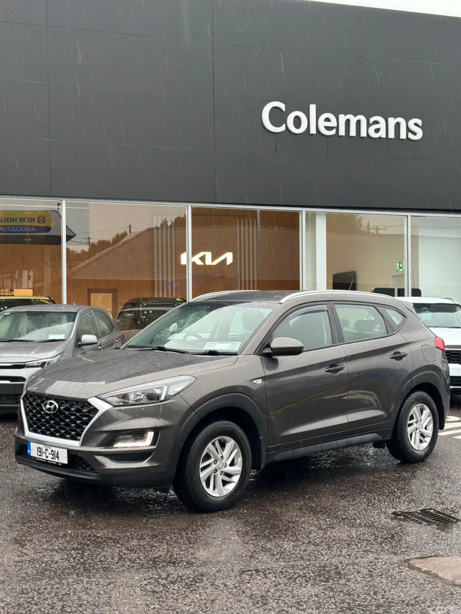 Hyundai Tucson SUV, Diesel, 2019, Brown
