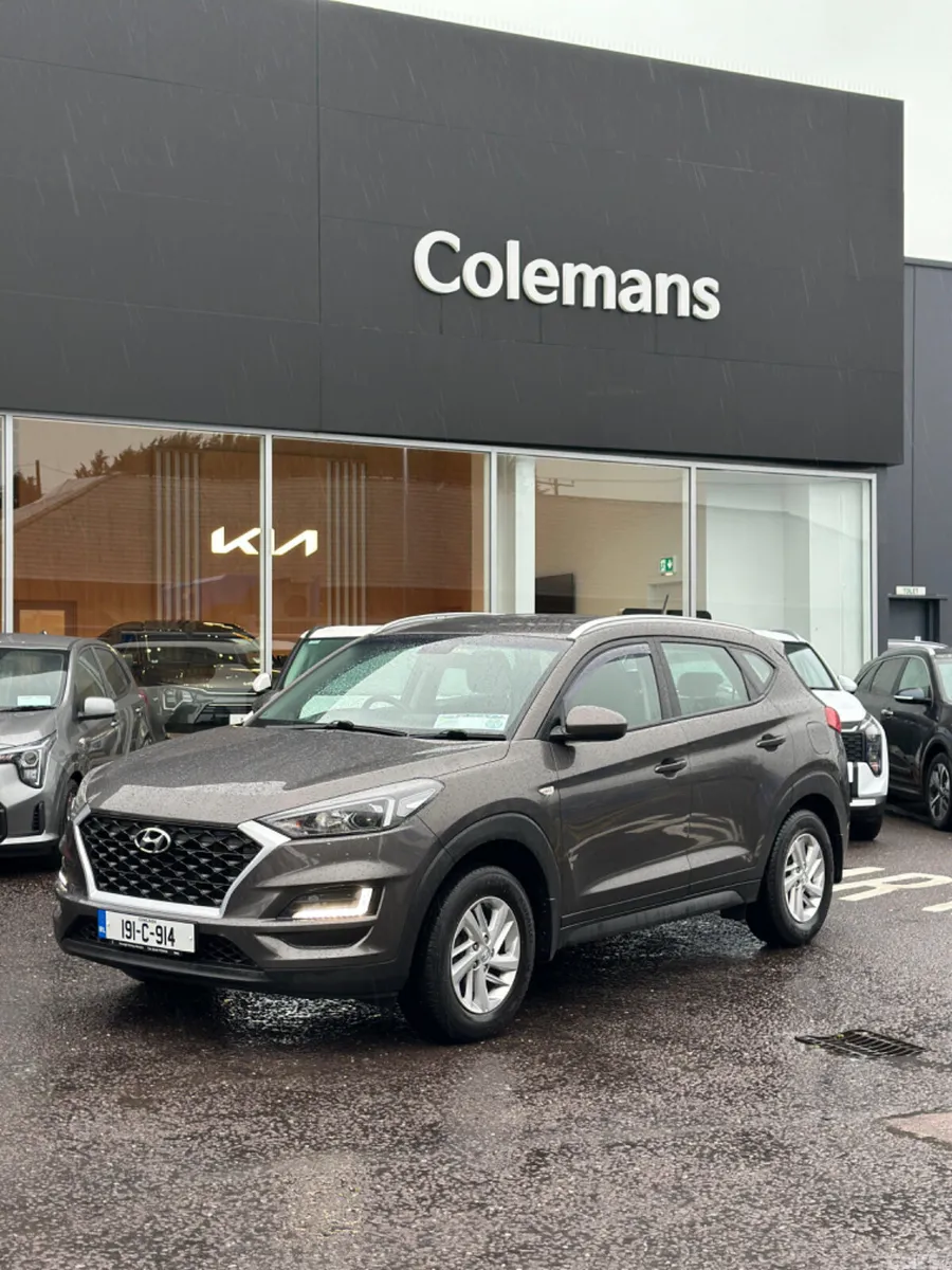 Hyundai Tucson SUV, Diesel, 2019, Brown