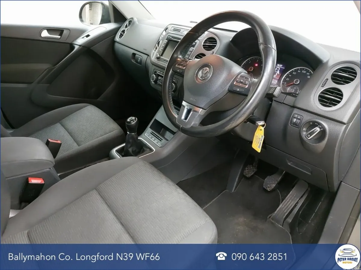 Volkswagen Tiguan SUV, Diesel, 2015, Grey