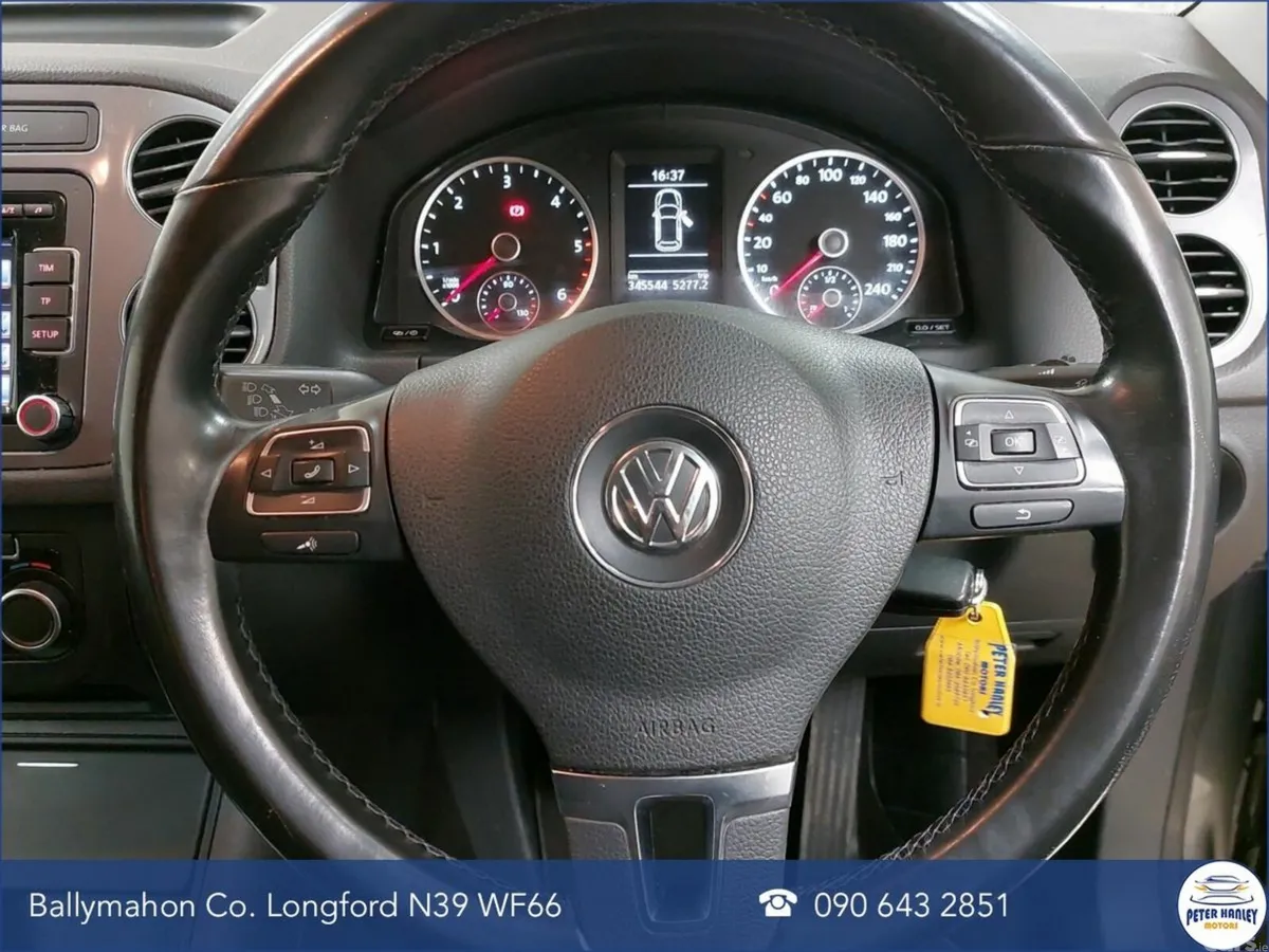 Volkswagen Tiguan SUV, Diesel, 2015, Grey