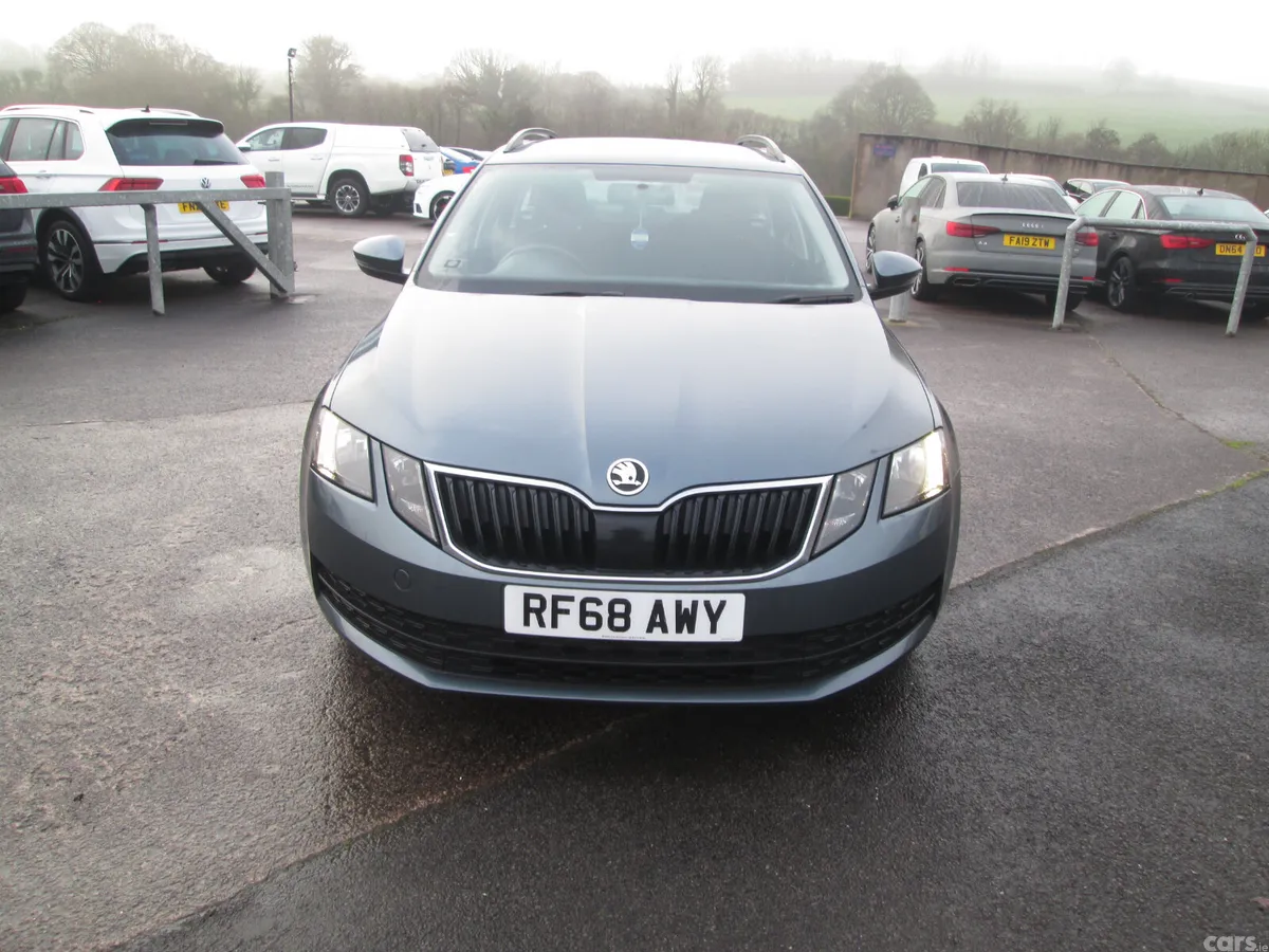 Skoda Octavia Unknown, Unknown, 2019, Grey