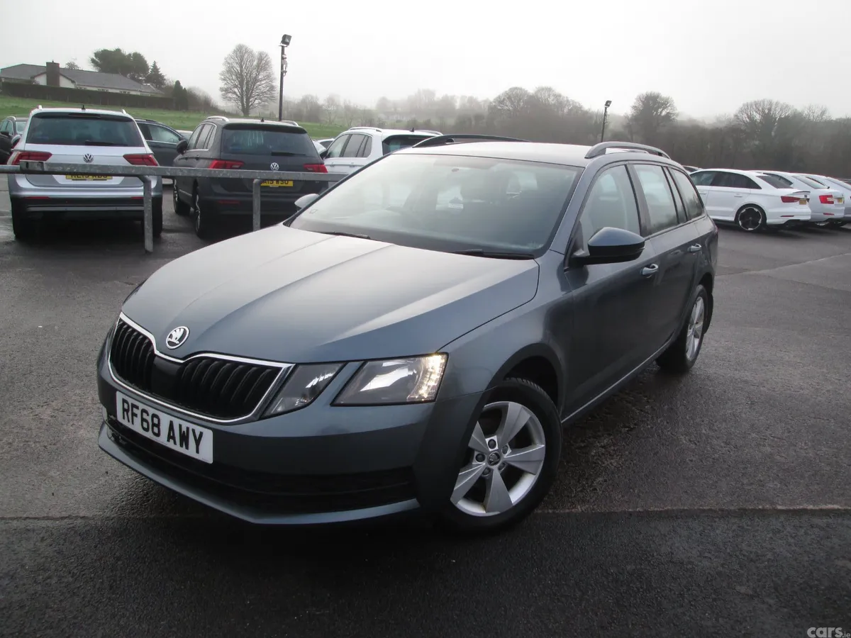 Skoda Octavia Unknown, Unknown, 2019, Grey