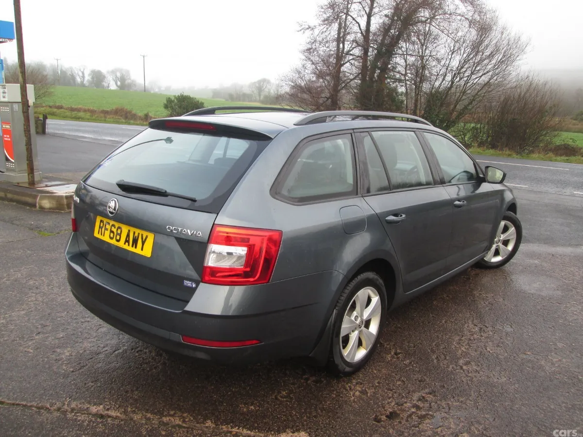Skoda Octavia Unknown, Unknown, 2019, Grey