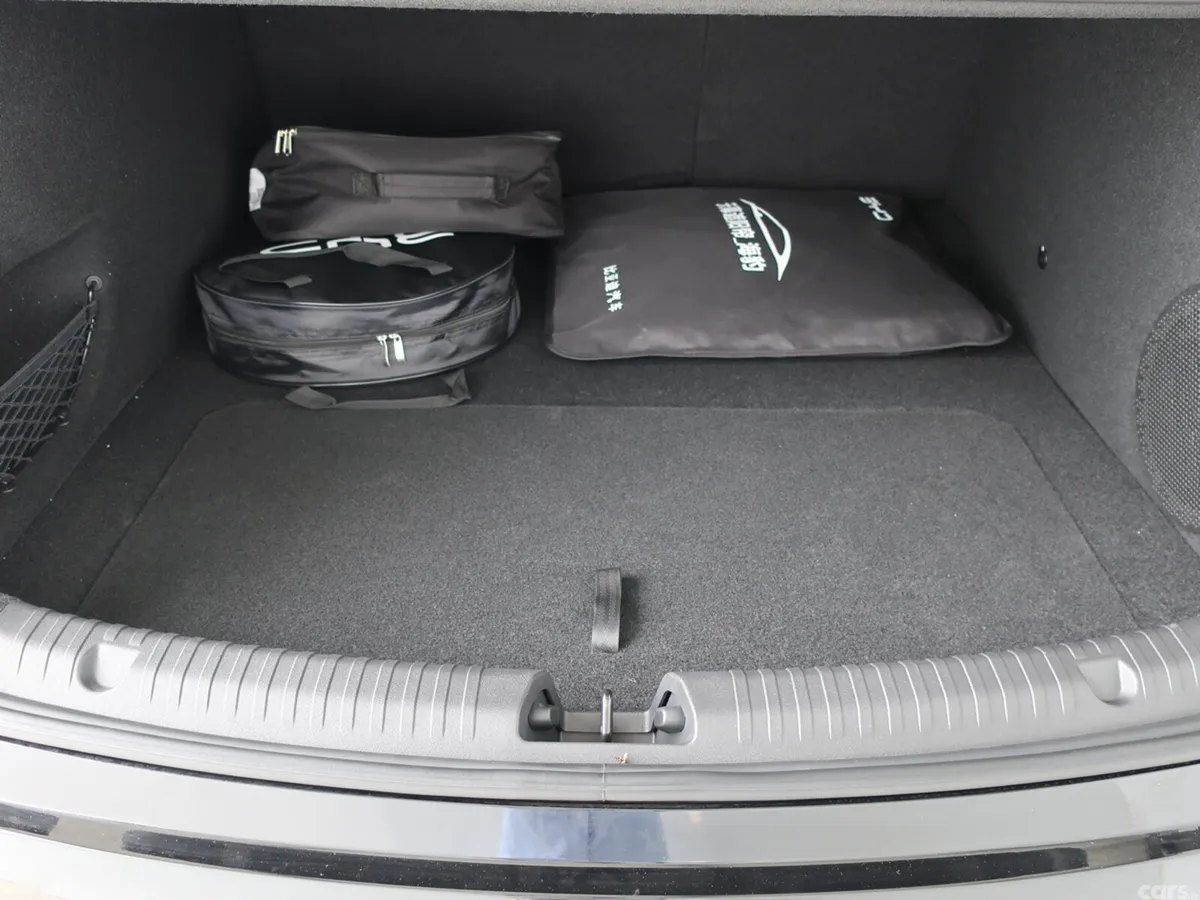 BYD SEAL Saloon, Electric, 2026, Black