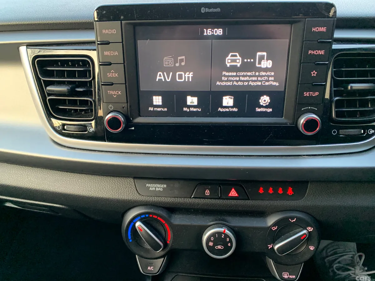 Kia Rio Hatchback, Petrol, 2020, Red