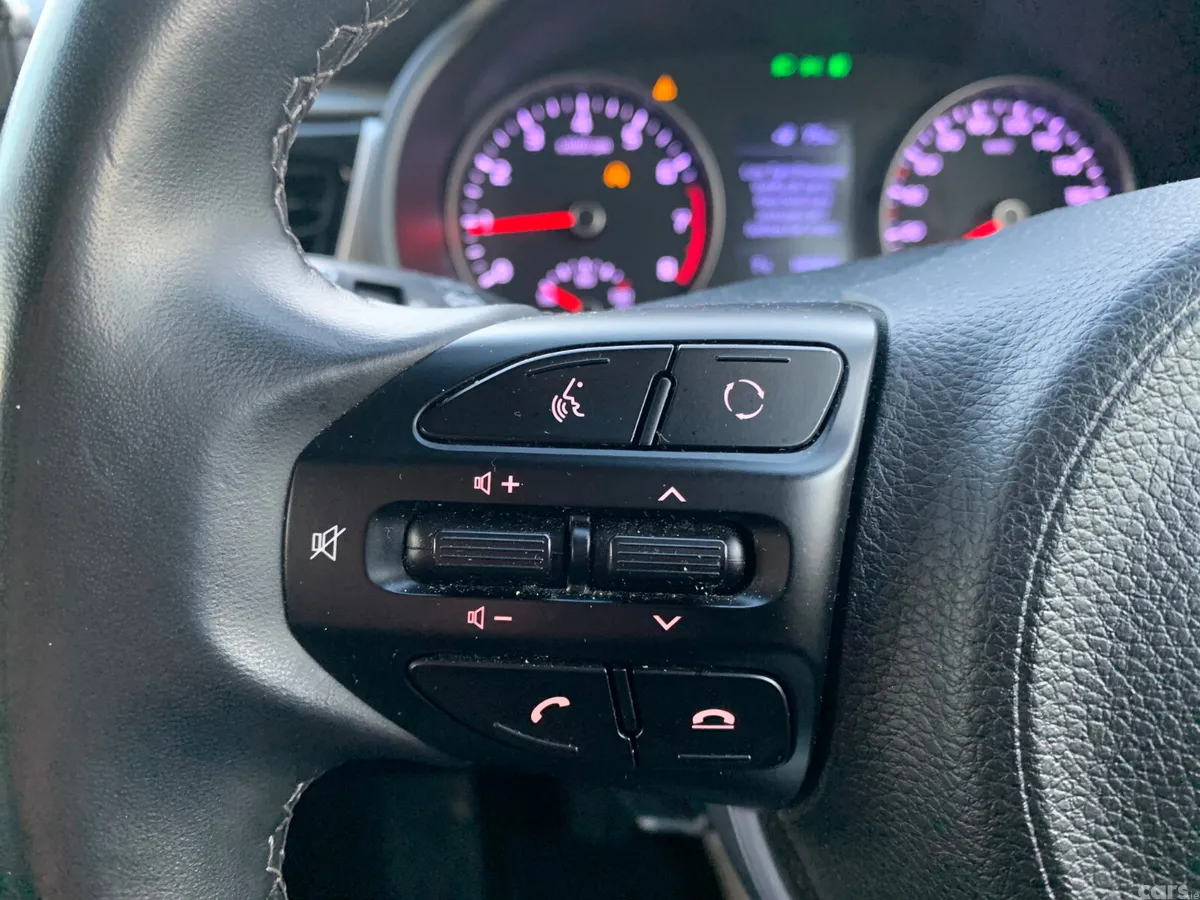Kia Rio Hatchback, Petrol, 2020, Red
