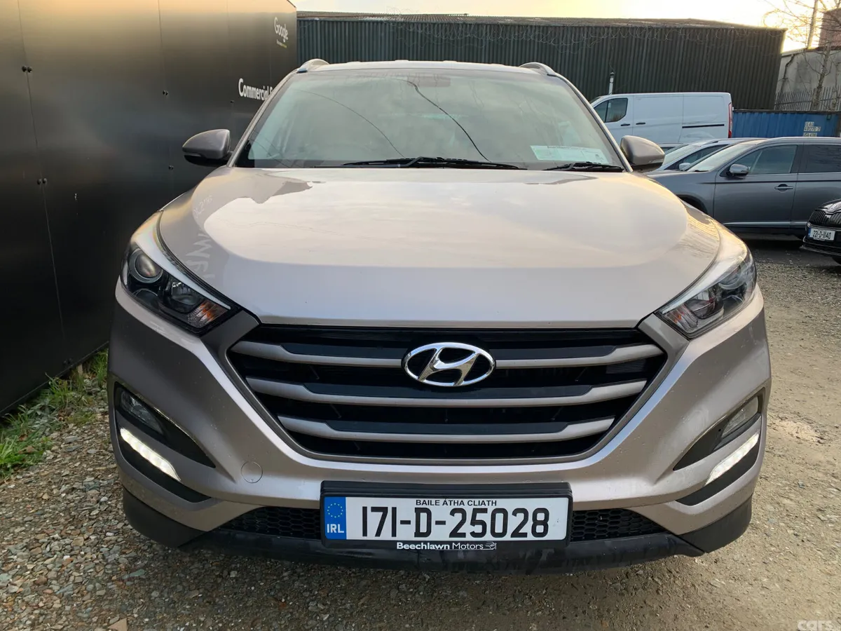 Hyundai Tucson SUV, Diesel, 2017, White