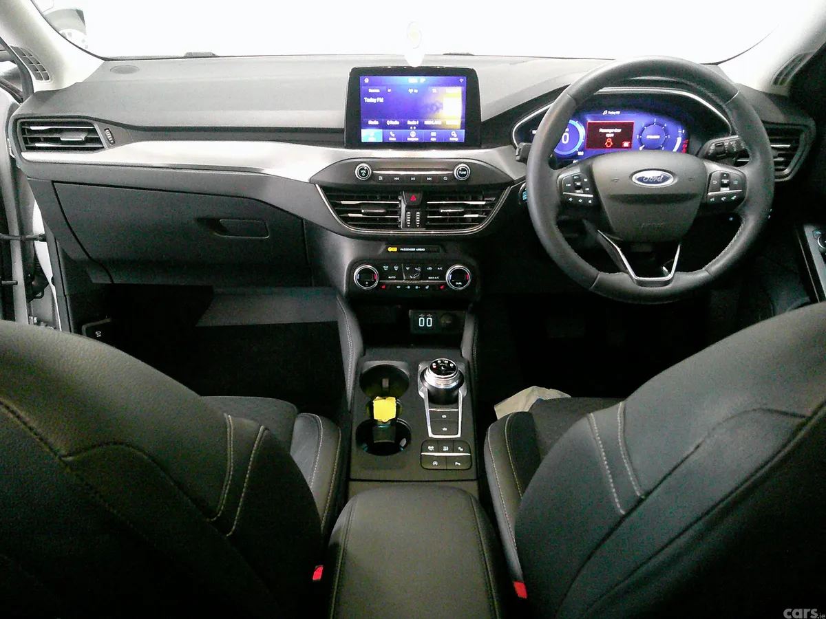 Ford Focus Hatchback, Diesel, 2021, Silver