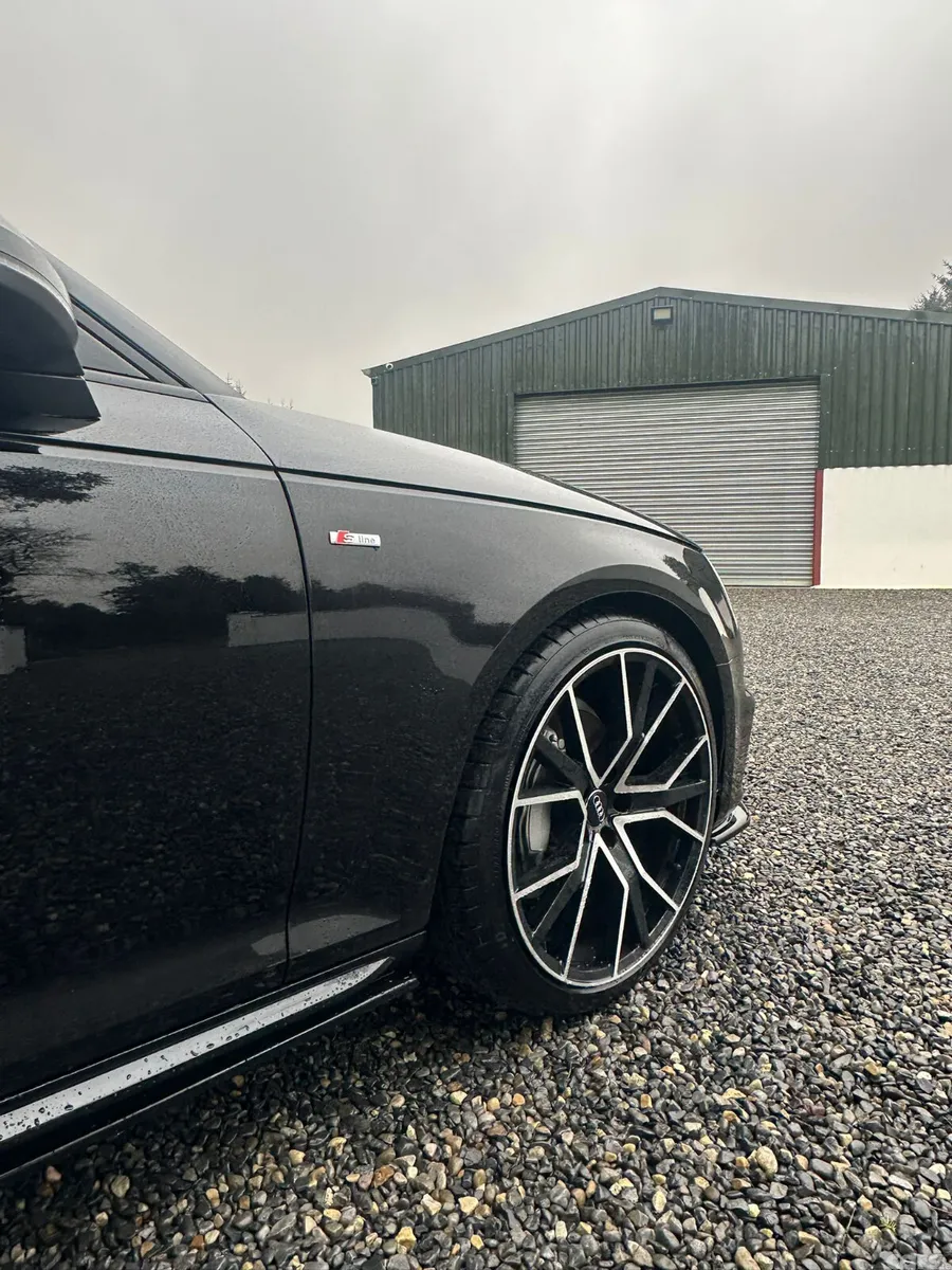 Audi A4 Saloon, Diesel, 2017, Black
