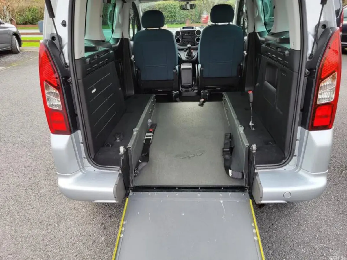 Citroen Berlingo Multispace MPV, Diesel, 2019, Silver