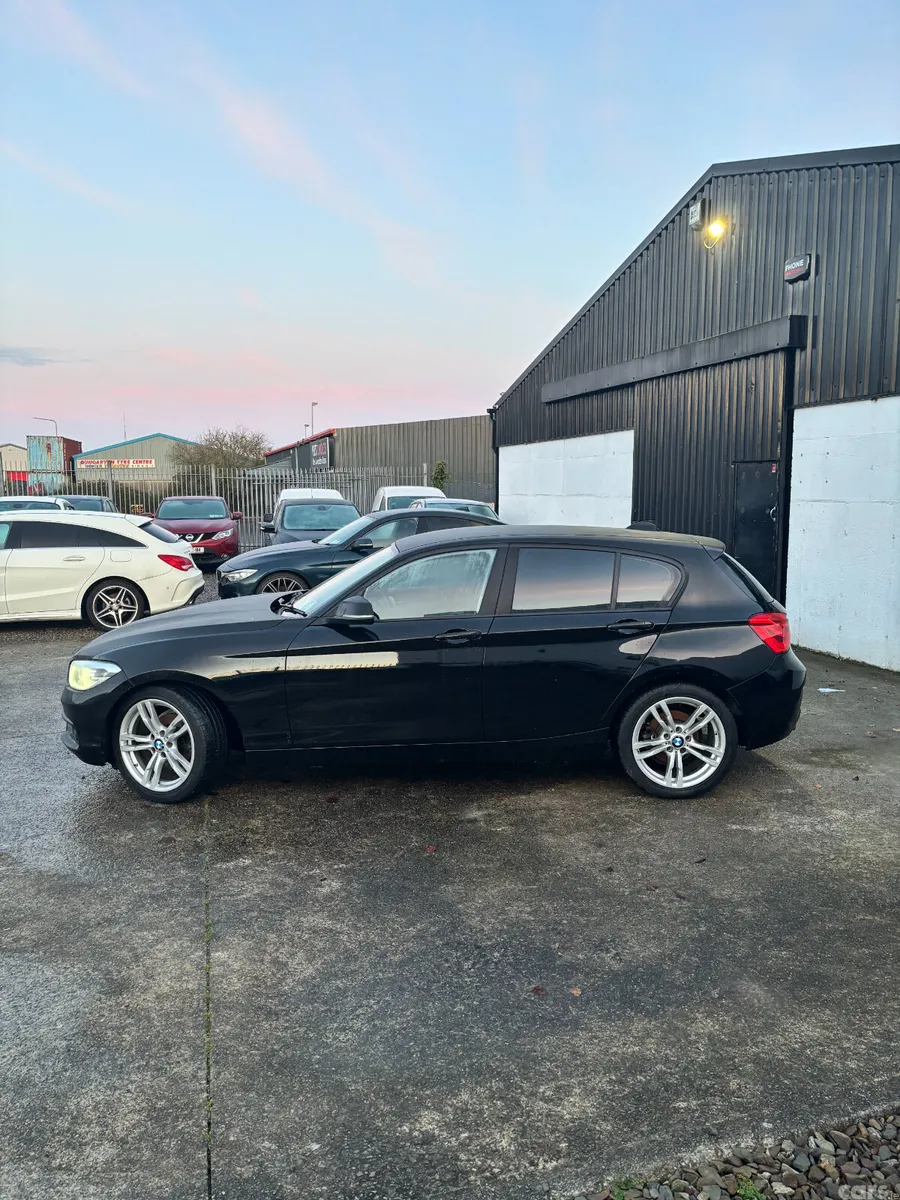 BMW 1-Series Hatchback, Diesel, 2018, Black