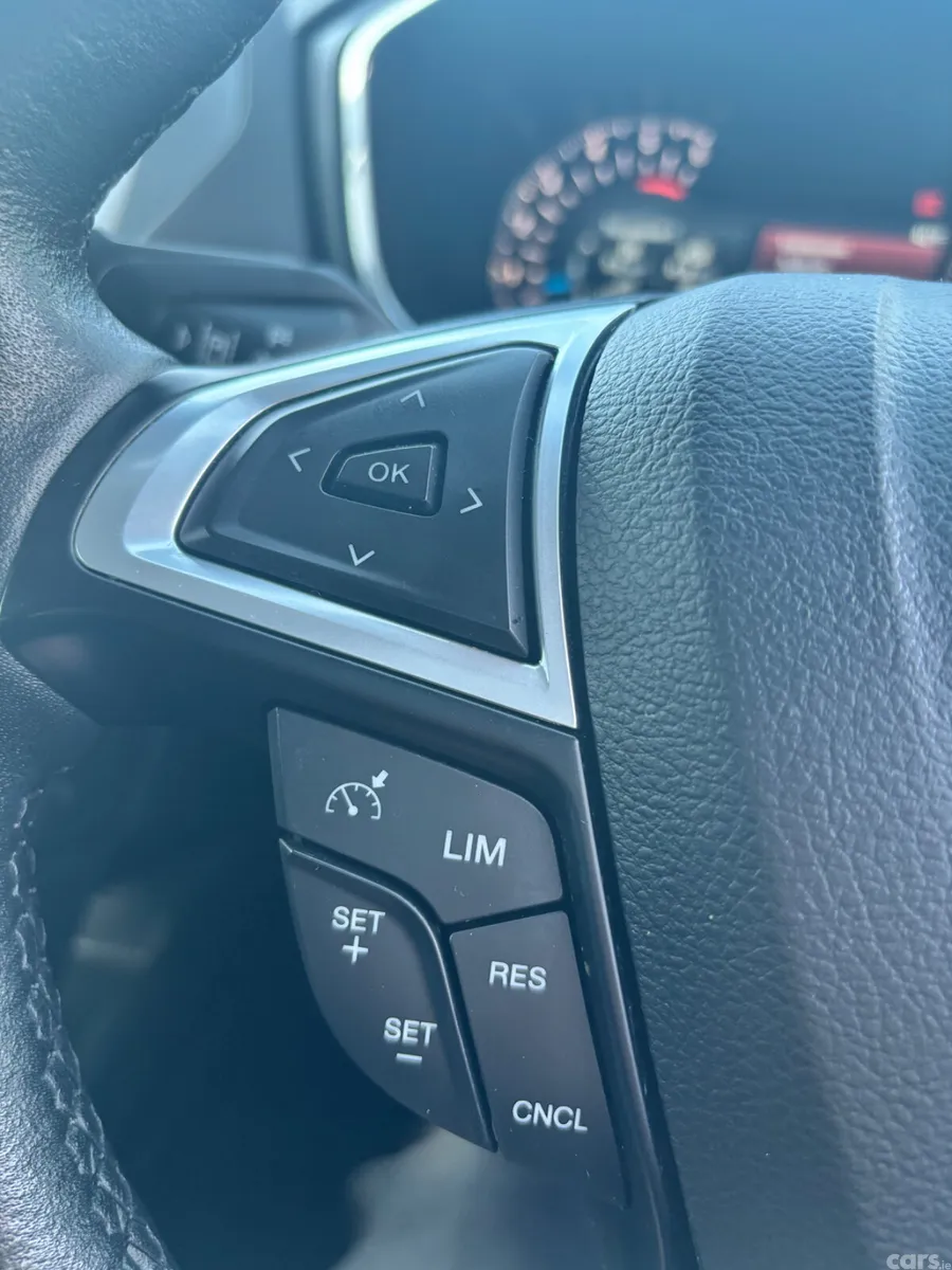 Ford Mondeo Hatchback, Diesel, 2017, Grey