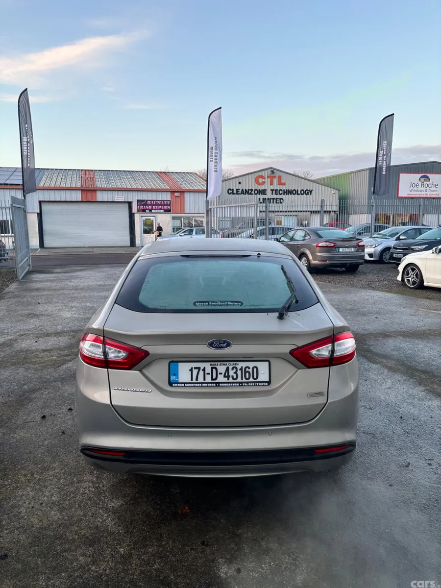 Ford Mondeo Hatchback, Diesel, 2017, Grey