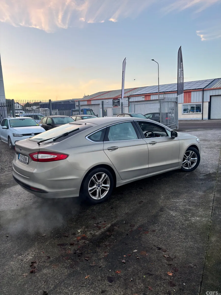 Ford Mondeo Hatchback, Diesel, 2017, Grey
