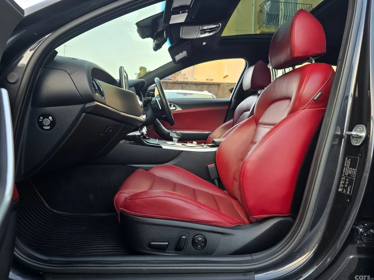 Kia Stinger Hatchback, Petrol, 2018, Grey