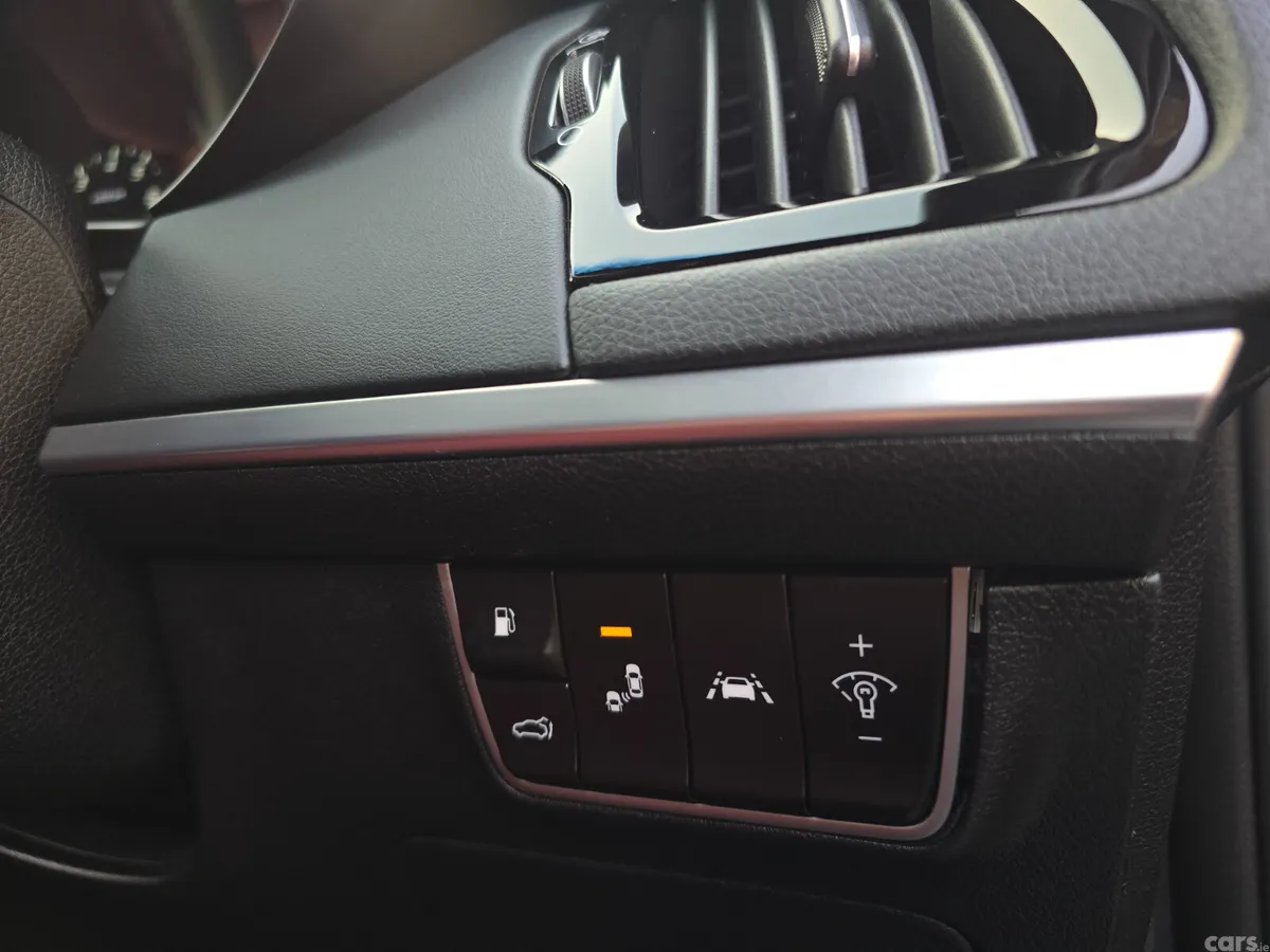 Kia Stinger Hatchback, Petrol, 2018, Grey