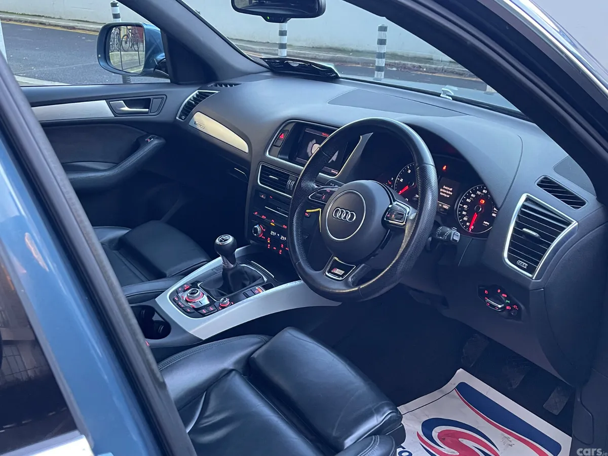 Audi Q5 SUV, Diesel, 2016, Blue