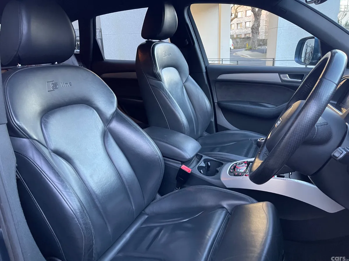 Audi Q5 SUV, Diesel, 2016, Blue