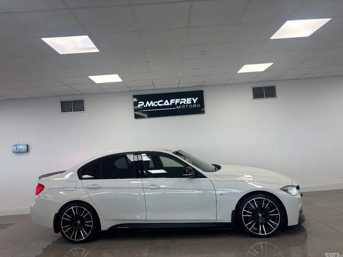 BMW 3-Series Saloon, Diesel, 2016, White