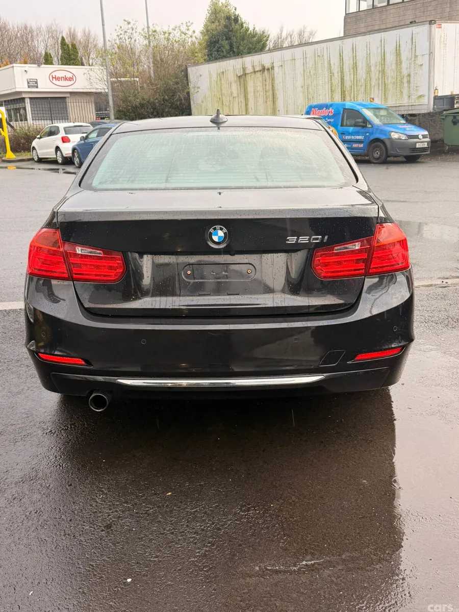 BMW 3-Series Saloon, Petrol, 2012, Black