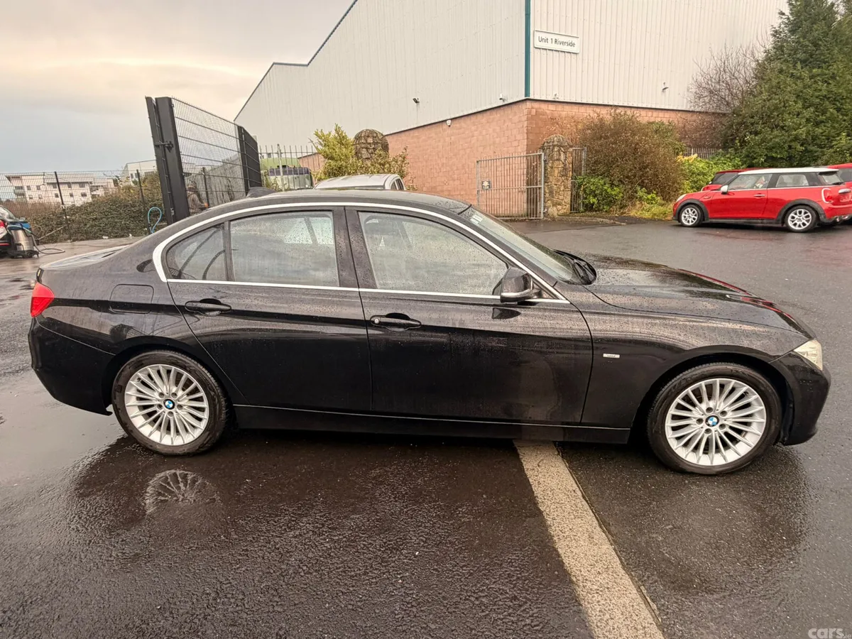 BMW 3-Series Saloon, Petrol, 2012, Black