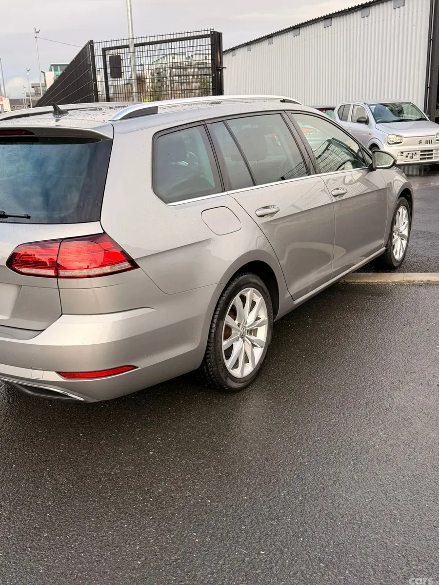 Volkswagen Golf Estate, Petrol, 2019, Silver