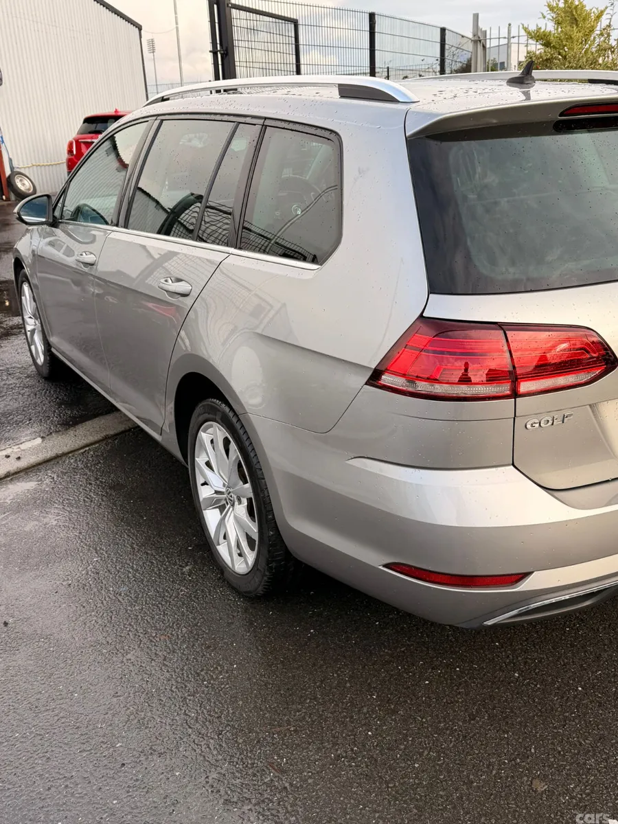 Volkswagen Golf Estate, Petrol, 2019, Silver
